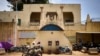 L'entrée de la prison centrale de Bamako, le 3 juillet 2020. AFP / Michele Cattani