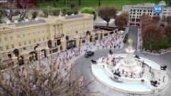 Lego’nun Yeni Sergisi: “Kral Charles’ın Taç Giyme Töreni” 