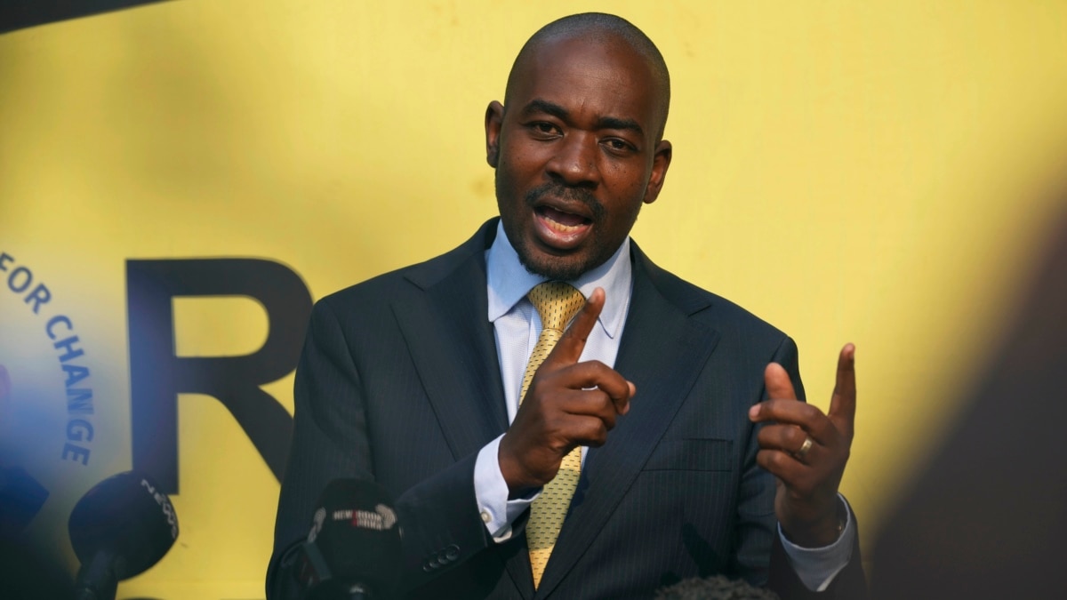 Zimbabwe Opposition Leader Demands Reinstatement of Party Lawmakers