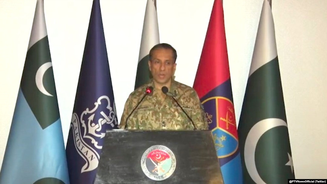 ڈی جی آئی ایس پی آر میجر جنرل احمد شریف ۔ فائل فوٹو