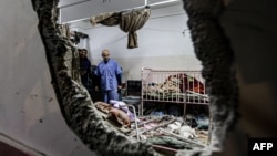Šteta od izraelskog bombardovanja u bolnici Naser u Kan Junisu, decembar 2023. (STRINGER / AFP)

