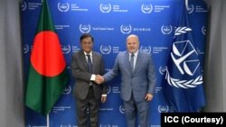 ICC ရှေ့နေချုပ် Karim Khan နဲ့ ဘင်္ဂလားဒေ့ရှ်နိုင်ငံ နိုင်ငံခြားရေးဝန်ကြီး Mohammed Hasan Mahmud တို့တွေ့ဆုံ (ဩဂုတ် ၁၊ ၂၀၂၄)