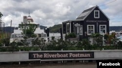 The Riverboat Postman, Australia. (Facebook/TheRiverboatPostman)