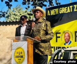 Nelson Chamisa addressing rally