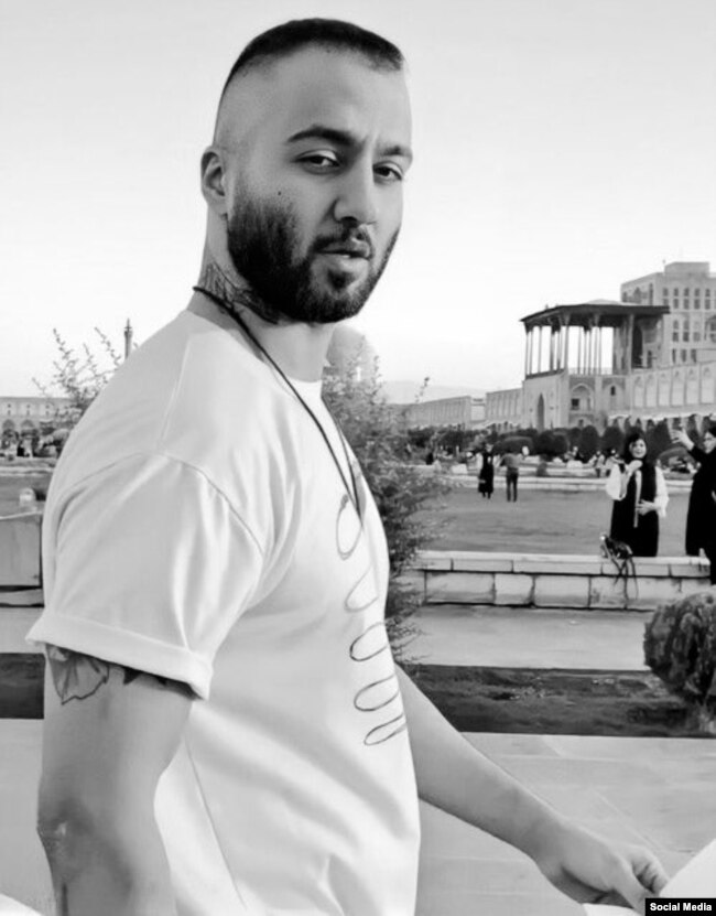 توماج صالحی