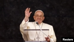 ပုပ်ရဟန်းမင်းကြီး Francis ကို ဆုတောင်းပွဲမှာတွေ့ရစဉ် (ဇွန် ၂၊ ၂၀၂၄)