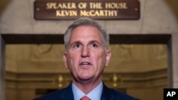 Ketua DPR Kevin McCarthy di Gedung Capitol, Washington, D.C., Selasa, 12 September 2023. McCarthy mengarahkan komite DPR AS untuk membuka penyelidikan resmi pemakzulan terhadap Presiden Joe Biden. (AP/J.Scott Applewhite)