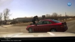 Polis memuru aracın üzerindeyken polislerden kaçtı