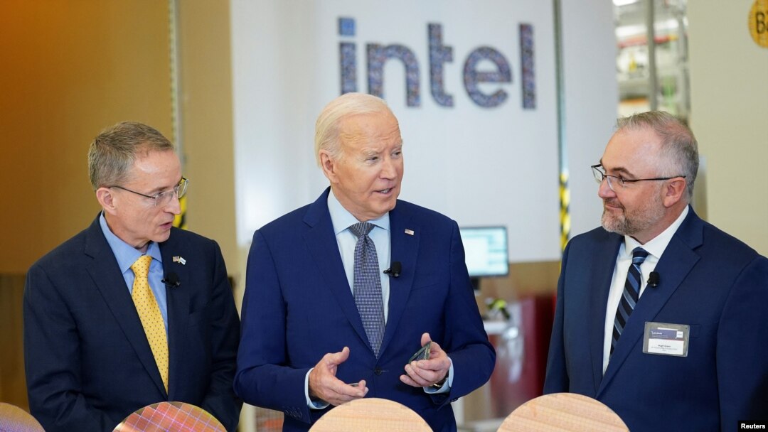 Bilgisayar çipi üreticisi Intel, Amerika’nın dört eyaletinde üretimi arttırmak amacıyla Biden yönetiminden yaklaşık 20 milyar dolarlık hibe ve kredi alacak. 