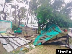 ঘূর্ণিঝড় মোখা: কক্সবাজারে ১০ হাজার ঘরবাড়ি ক্ষতিগ্রস্ত