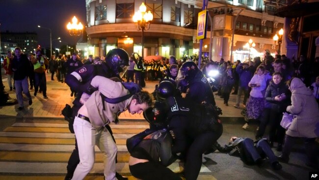 Gjatë protestave në shtator 2022 në Moskë