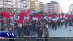 Kosovë, protestë kundër themelimit të Asociacionit të komunave me shumicë serbe