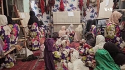 ایجاد کارگاه قالین بافی برای جلوگیری از اعتیاد زنان در ولایت بدخشان