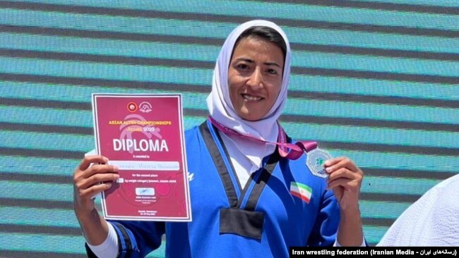 مراسم اهدای مدال به نمایندگان کشورمان در رقابت های آلیش قهرمانی آسیا