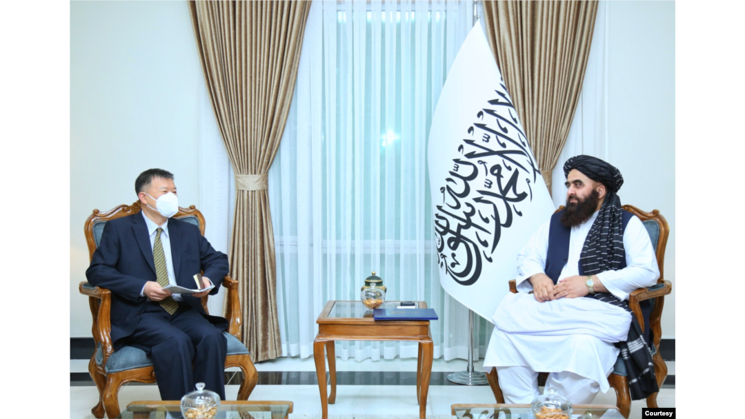 Xitoy elchisining Tolibon Tashqi ishlar vaziri Amir Xon Muttaqiy bilan uchrashuvi