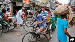বাংলাদেশের পুরান ঢাকার চিরায়ত একটি দৃশ্য। (ফাইল ছবি) 