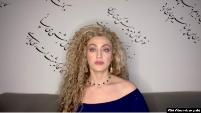 ماه‌منیر ندیم