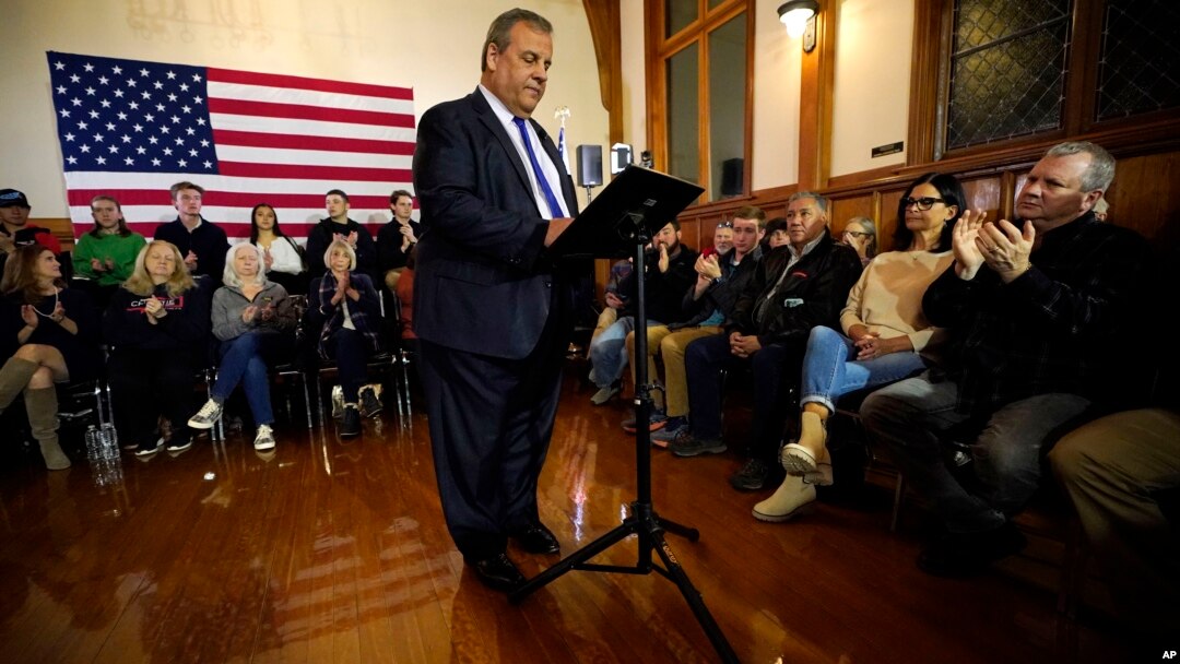 Cựu Thống đốc New Jersey Chris Christie dừng tranh cử tổng thống Mỹ, 10/1/2024 (AP Photo/Robert F. Bukaty).