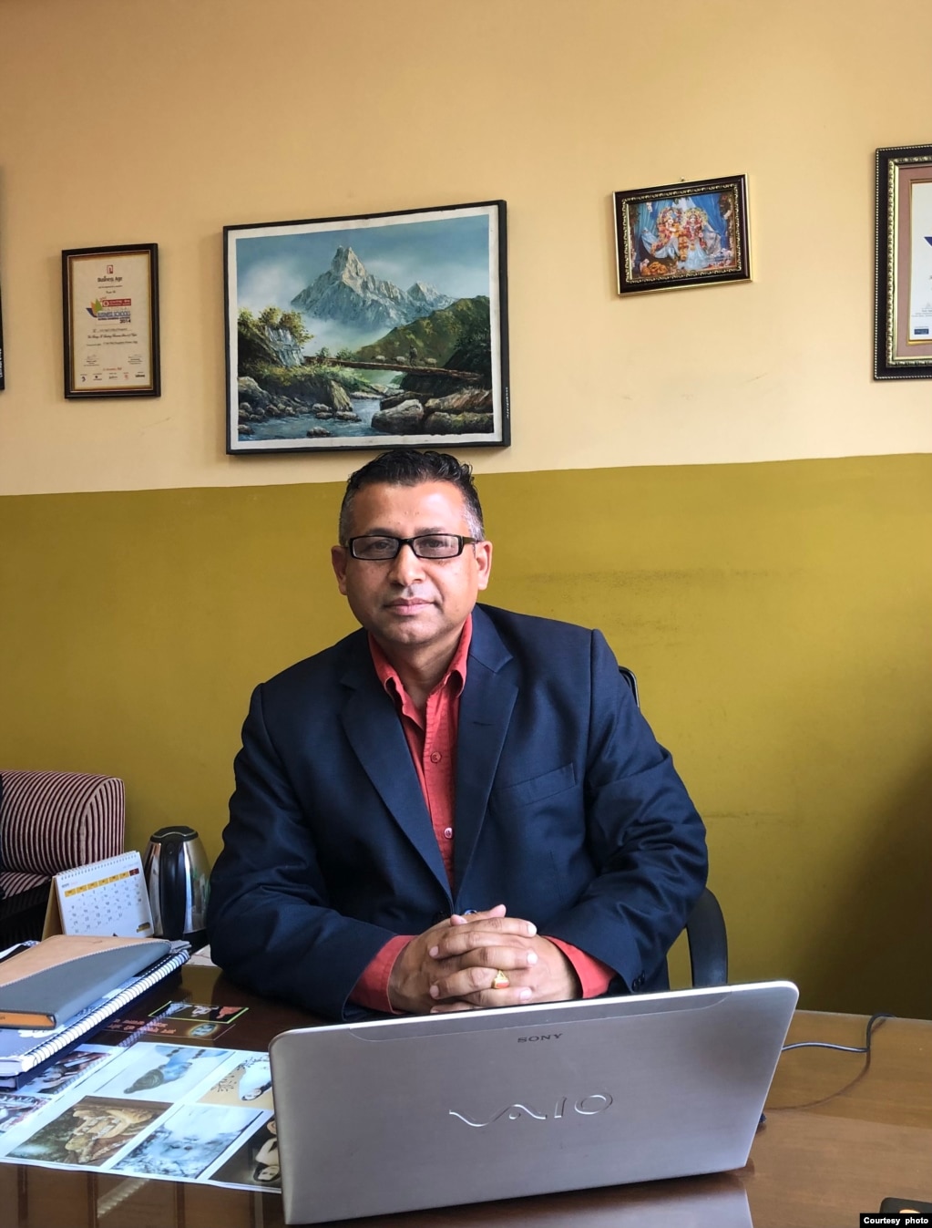 2. 尼泊尔外交政策研究中心副主任米特拉·班杜·普德尔博士（Dr. Mitra Bandhu Poudel提供）(photo:VOA)