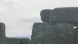 Aktivis Lingkungan Semprot Stonehenge dengan Cat Oranye