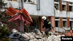 En Fotos | Ciudad ucraniana de Chernihiv sufre ataque aéreo ruso más letal en semanas