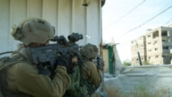 ภาพที่เผยแพร่โดยกองทัพอิสราเอลเมื่อ 22 เม.ย. 2024 เผยให้เห็นทหารอิสราเอลปฏิบัติการในฉนวนกาซ่า (AFP PHOTO / Handout / Israeli Army)