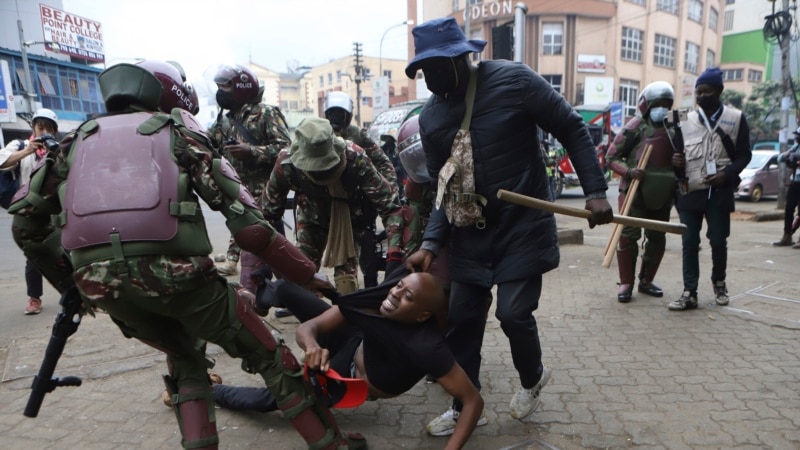 Kenya police use tear gas to disperse protesters in capital