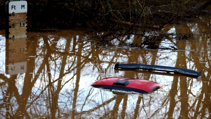 ბრიტანეთში ძლიერი წვიმის შედეგად მდინარეები კალაპოტიდან გადმოვიდა