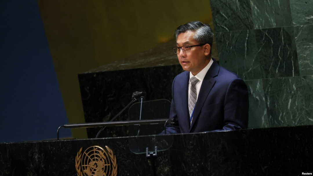 ကုလသမဂ၈အထွေထွေညီလာခံအတွင်း မိန့်ခွန်းပြောကြားနေတဲ့ ကုလသမဂ္ဂဆိုင်ရာ မြန်မာအမြဲတမ်းကိုယ်စားလှယ် သံအမတ်ကြီးဦးကျော်မိုးထွန်း (မတ် ၂၄၊ ၂၀၂၂၃)