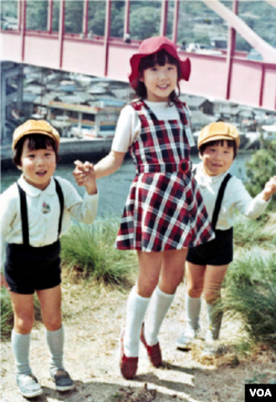 요코타 메구미의 어렸을 적 사진. 남동생 타쿠야씨 제공.