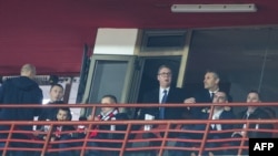 Predsednik Srbije Aleksandar Vučić na stadionu Rajko Mitić, na utakmici Crvena zvezda - Mančester Siti (Foto: PEDJA MILOSAVLJEVIC / AFP)