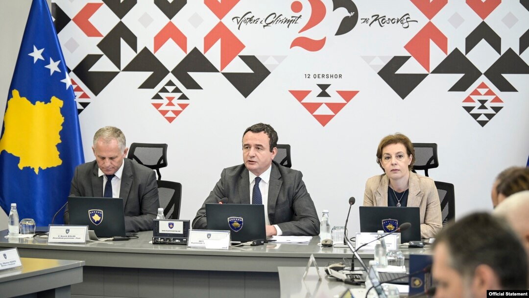 Premijer Kosova Aljbin Kurti na sednici vlade (Foto: Vlada Kosova)