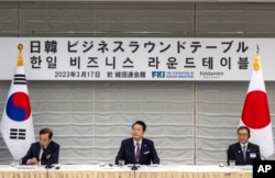 韩国总统尹锡悦在东京出席韩日商会会议。（2023年3月17日）