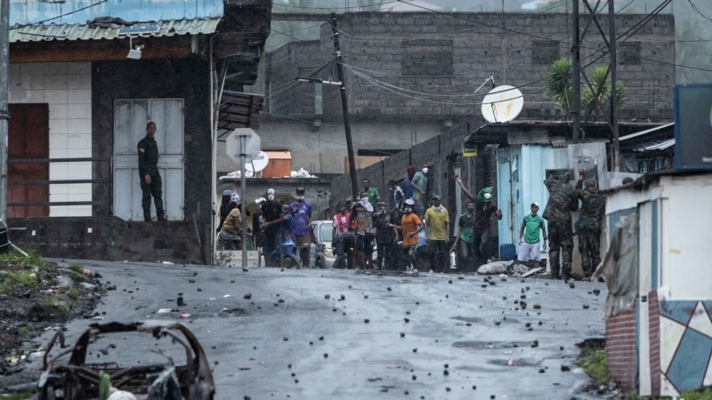Présidentielle aux Comores: un mort et cinq blessés dans des heurts