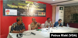 Aktivis 98 menggelar diskusi bertajuk Quo Vadis Reformasi? Memperingati 25 Tahun Reformasi di Indonesia. (Foto: VOA/Petrus Riski)