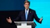 El Enviado Presidencial Especial de EEUU para el Clima, John Kerry, se dirige a la reunión Nuestro Océano en su día inaugural en el Centro de Convenciones de Panamá en la Ciudad de Panamá, el jueves 2 de marzo de 2023.