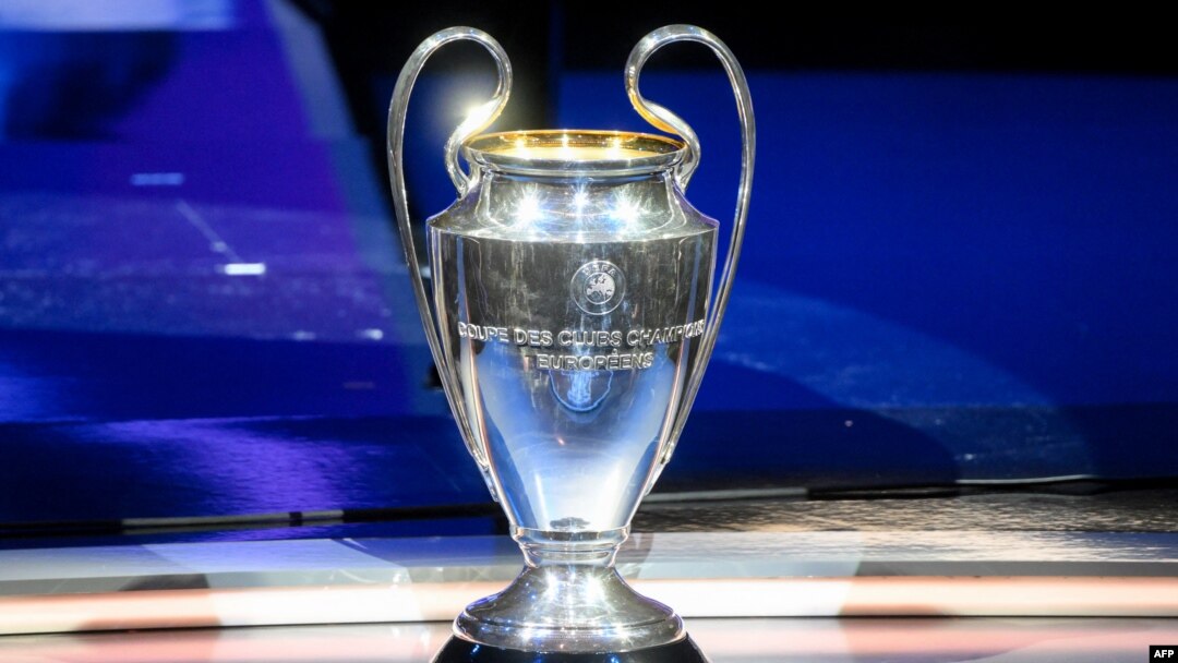 FBL-EUR-C1-DRAW-TROPHY