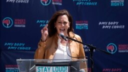 Kamala Harris govor na skupu koji promovira prava na abortus, Los Angeles, 15. april 2023.