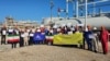 تجمع کارکنان رسمی شرکت نفت فلات قاره در لاوان 