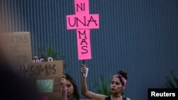 Protest zbog silovanja u Meksiku, arhiva