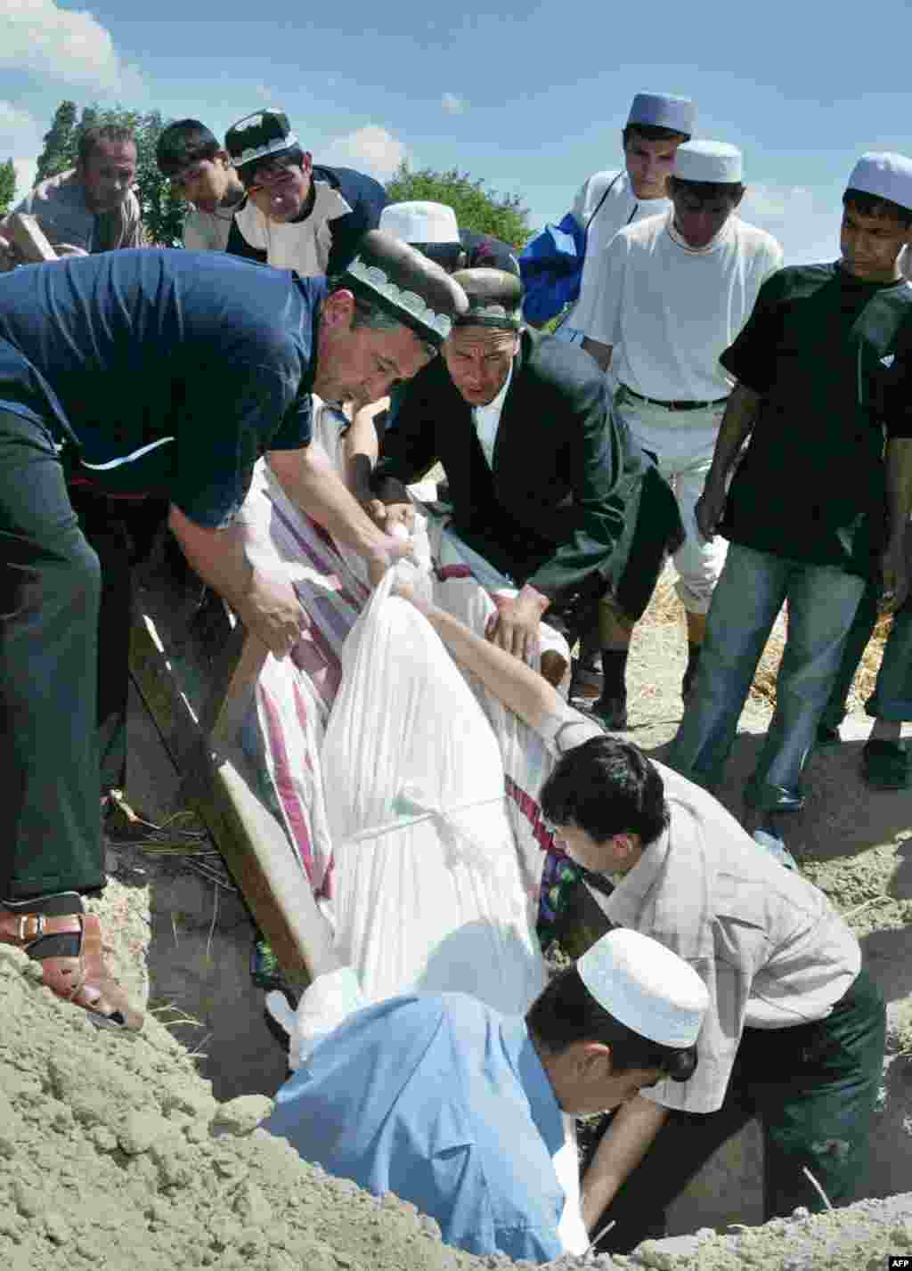 Andijon, 15-may, 2005