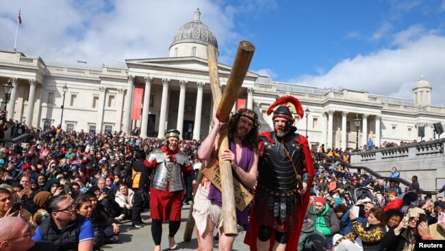 En Fotos | Así viven los devotos el Viernes Santo en el mundo