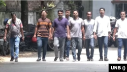  লালবাগ থেকে জাতীয়তাবাদী ছাত্রদলের ৬ নেতাকে গ্রেপ্তার করেছে গোয়েন্দা পুলিশ। ১৯ আগস্ট, ২০২৩। 