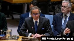 رافائل گروسی، مدیرکل آژانس بین‌المللی انرژی اتمی، در نشست شورای امنیت درباره تهدیدهای جاری علیه صلح و امنیت جهانی – ۲۷ فروردین ۱۴۰۳ 