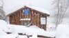 Blizzard Closes Roads, Ski Resorts in Sierra Nevadas 