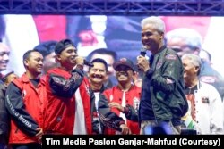 Paslon nomor urut tiga Ganjar Pranowo pada Selasa (23/1) menghadiri Pesta Rakyat Ganjar-Mahfud di Sukoharjo. (Foto: Courtesy/Tim Media Paslon Ganjar-Mahfud)