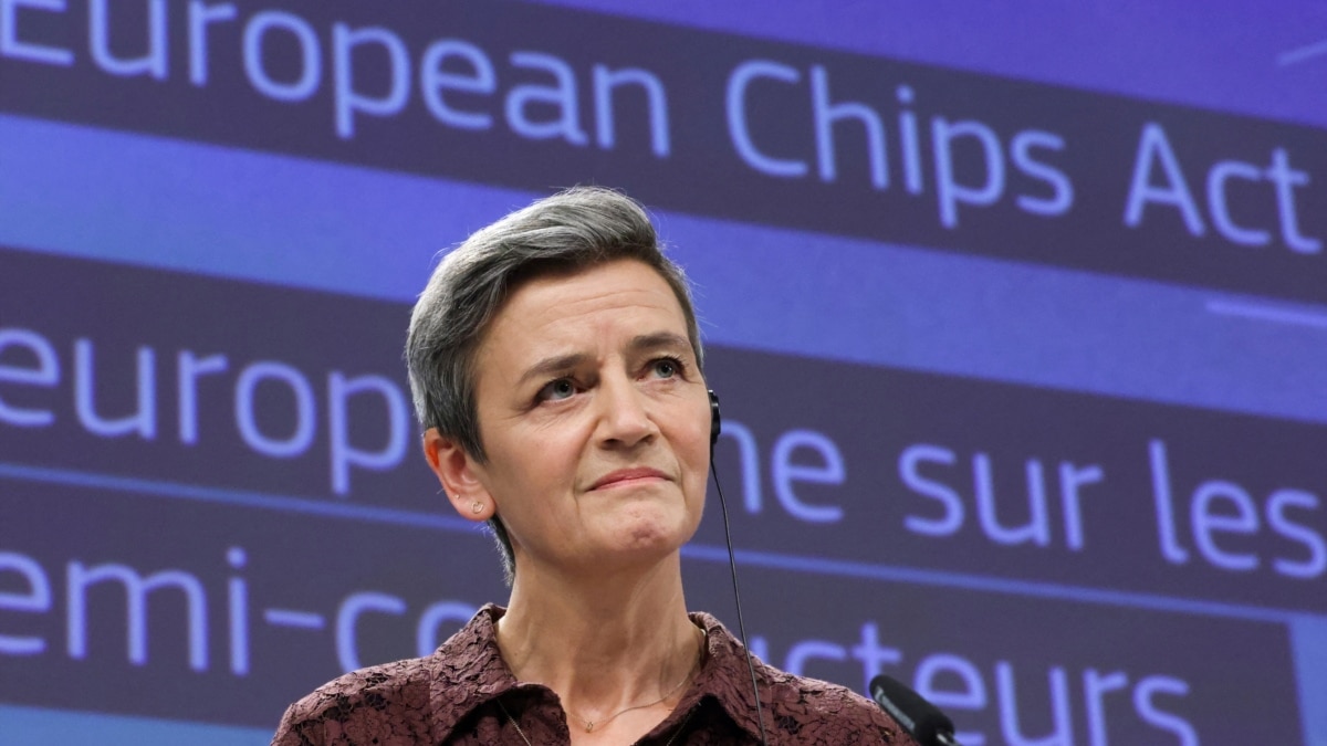 EU Tech Tsar Vestager sees political agreement on AI law this year