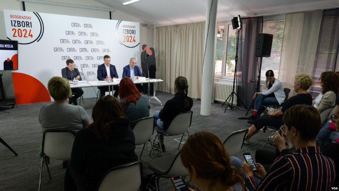 Konferencija za novinare pomatračke misije CRTA na kojoj su predstavljeni preliminarni nalazi o monitoringu izbornog dana i ocena kvaliteta procesa glasanja (foto: Milica Vučković / Fonet)