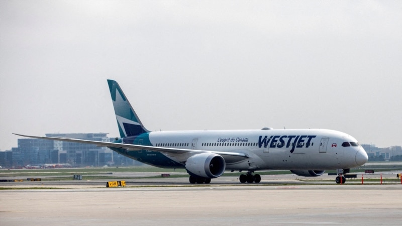 Canada's WestJet cancels 800 flights in 3rd day of mechanics' strike