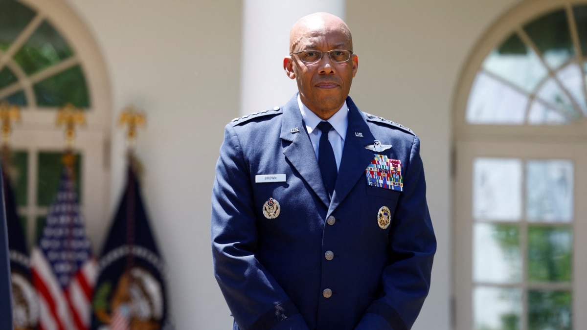 Biden's Pick for Joint Chiefs Post Has History of Firsts - Vimarsana News